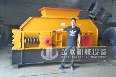 【對(duì)輥破碎機(jī)價(jià)格】對(duì)輥破碎機(jī)多少錢(qián)一臺(tái)？
